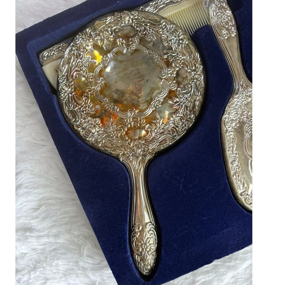 International Silver Co Vintage 3 Piece Silverplated Dresser Set Mirror Brush